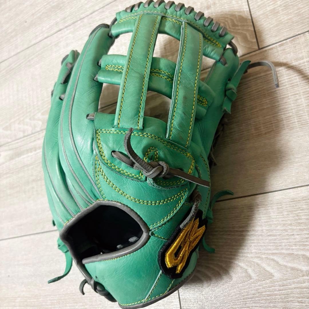 GS　ガッチリ掴み型　一般　軟式　　外野　グローブ 話題】GSグローブの外野用をレビュー！ゆーポンも推すガッチリ掴み型が
